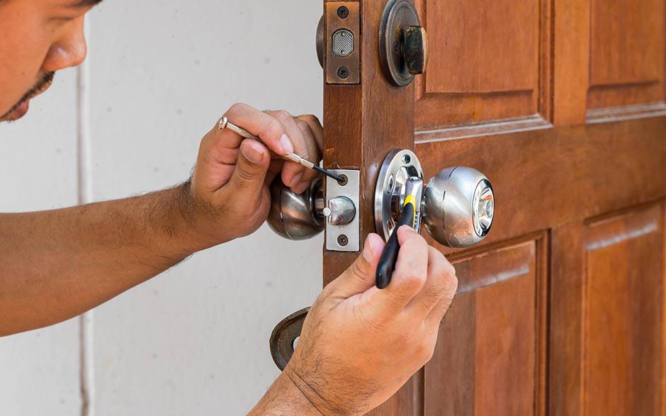 techniciens qualifiés serrurier ouverture de porte Étampes